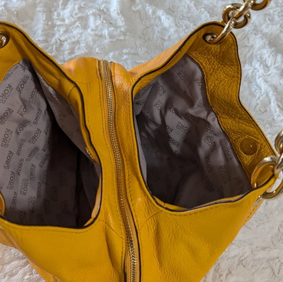 Micheal Kors Fulton Chain medium yellow mustard tote bag purse - Picture 7 of 9